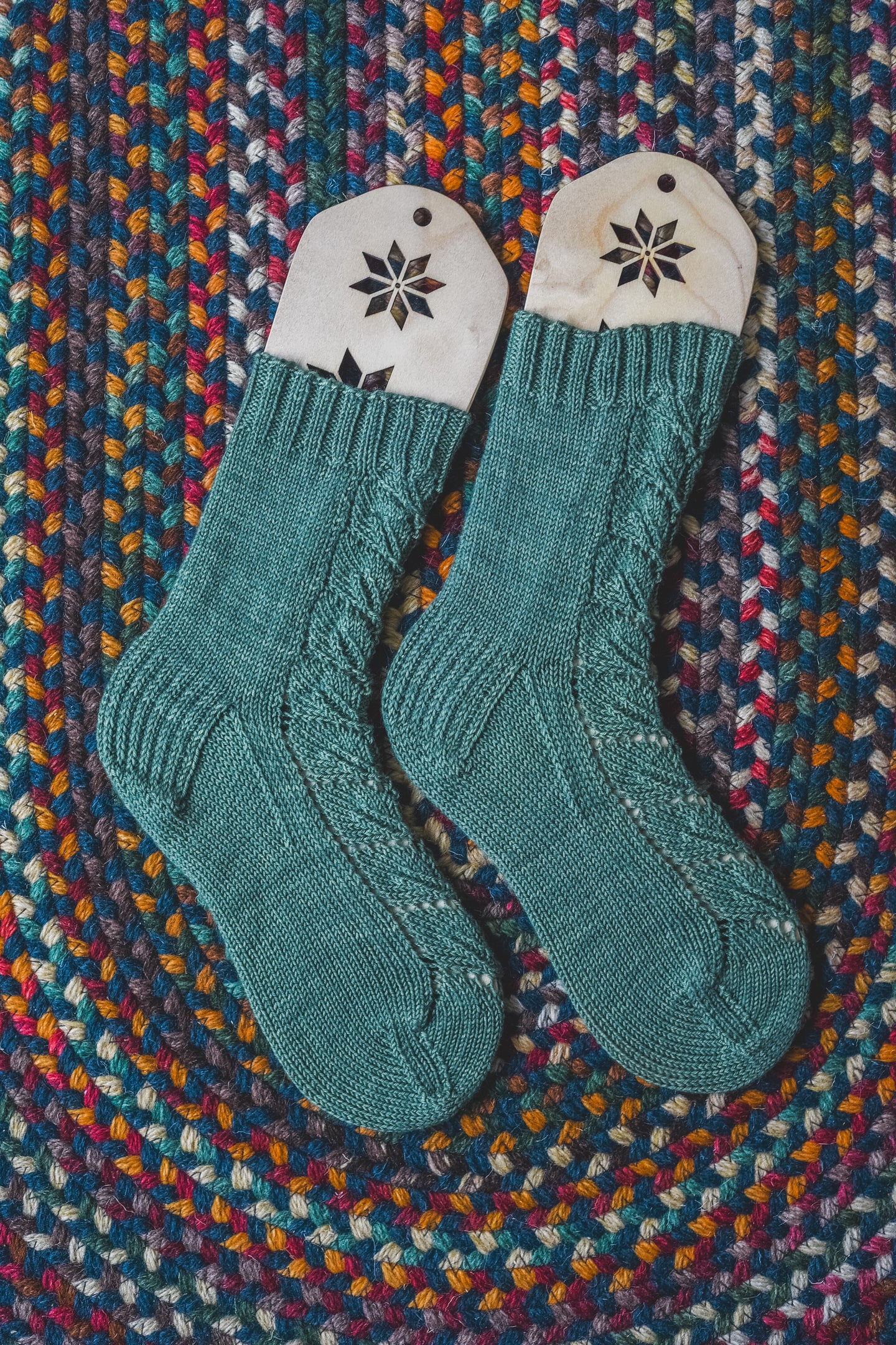 Wild Leaf Socks Pattern